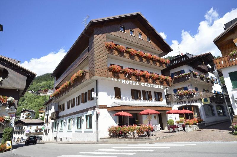 Hotel Centrale Alleghe Eksteriør billede